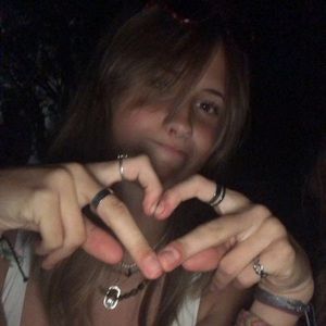 Meet your Posher, Hazel